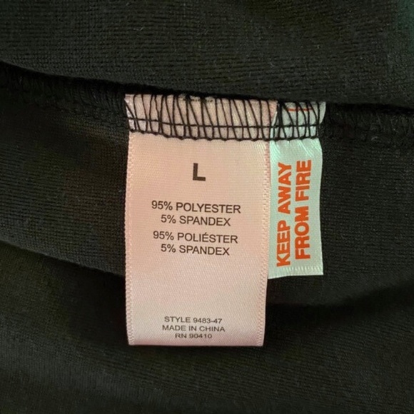 Juicy Couture Velour Rhinestone Spell Out Tee Black Large - Picture 7 of 17